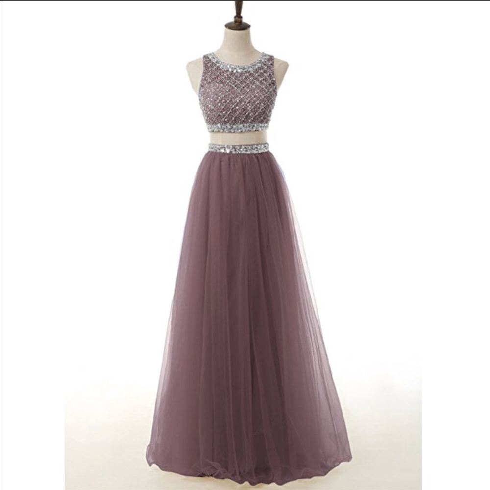Light purple 2-piece prom dress - Picture 3 of 7